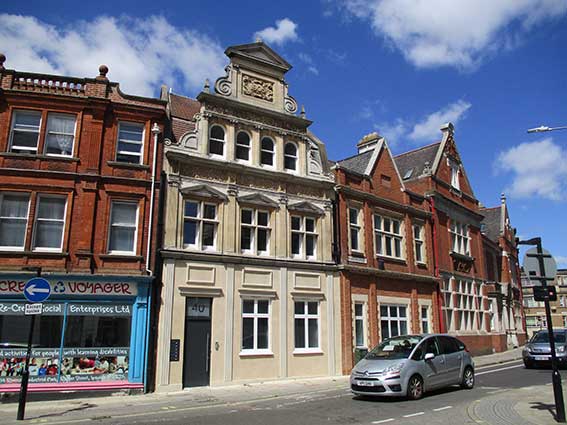 Ipswich Historic Lettering: 40-42 Museum Street 2024