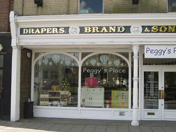 Ipswich Historic Lettering: E Brand 8