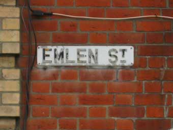 Ipswich Historic Lettering: Emlen St sign