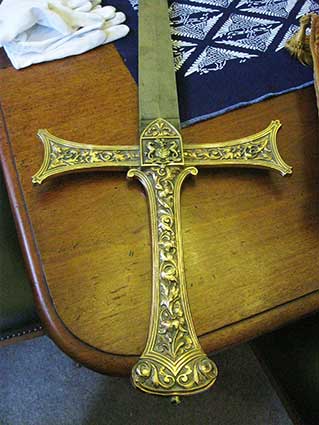 Ipswich Historic Lettering: Mayor's sword 2