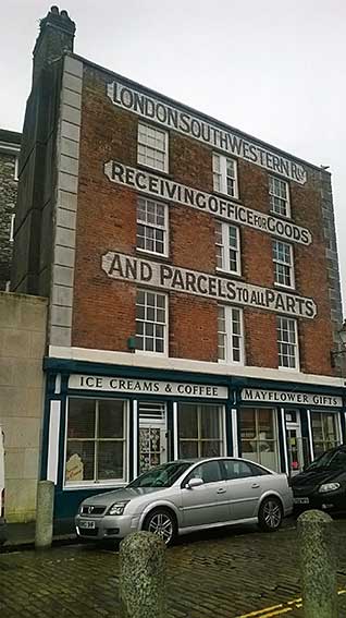 Ipswich Historic Lettering: Plymouth 4